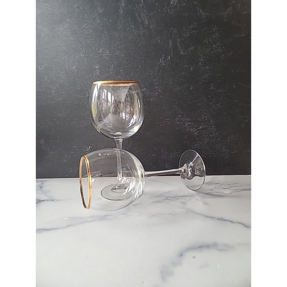 vintage gold rimmed wine glasses - Picture 8 of 10